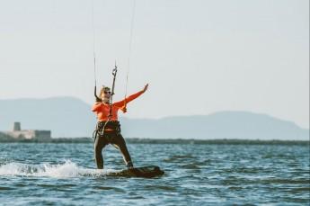 Chałupy Atrakcja Kitesurfing Kite.pl